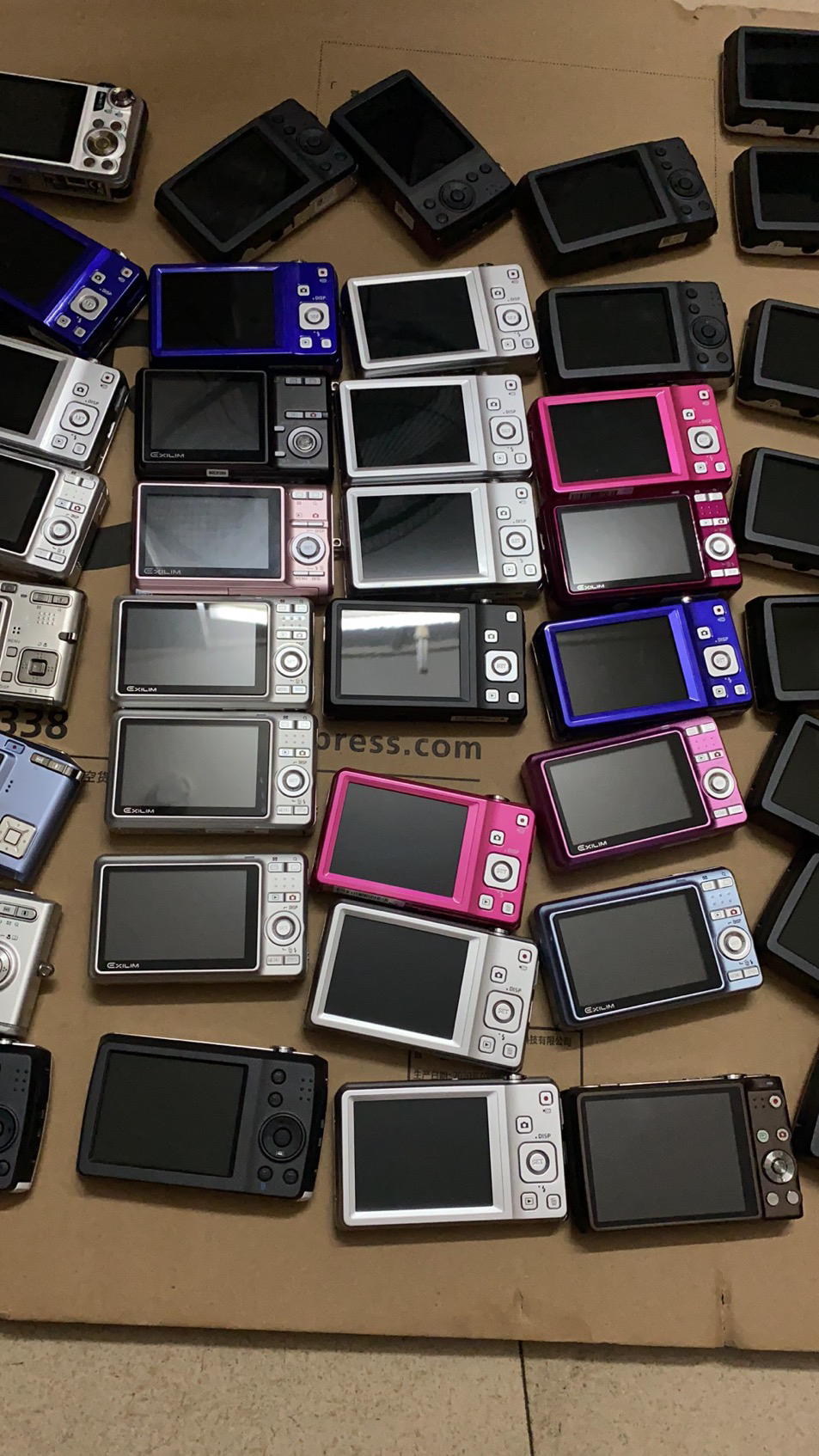 casio/卡西欧 qv-r300二手家用数码相机 卡片机复古ccd照相机