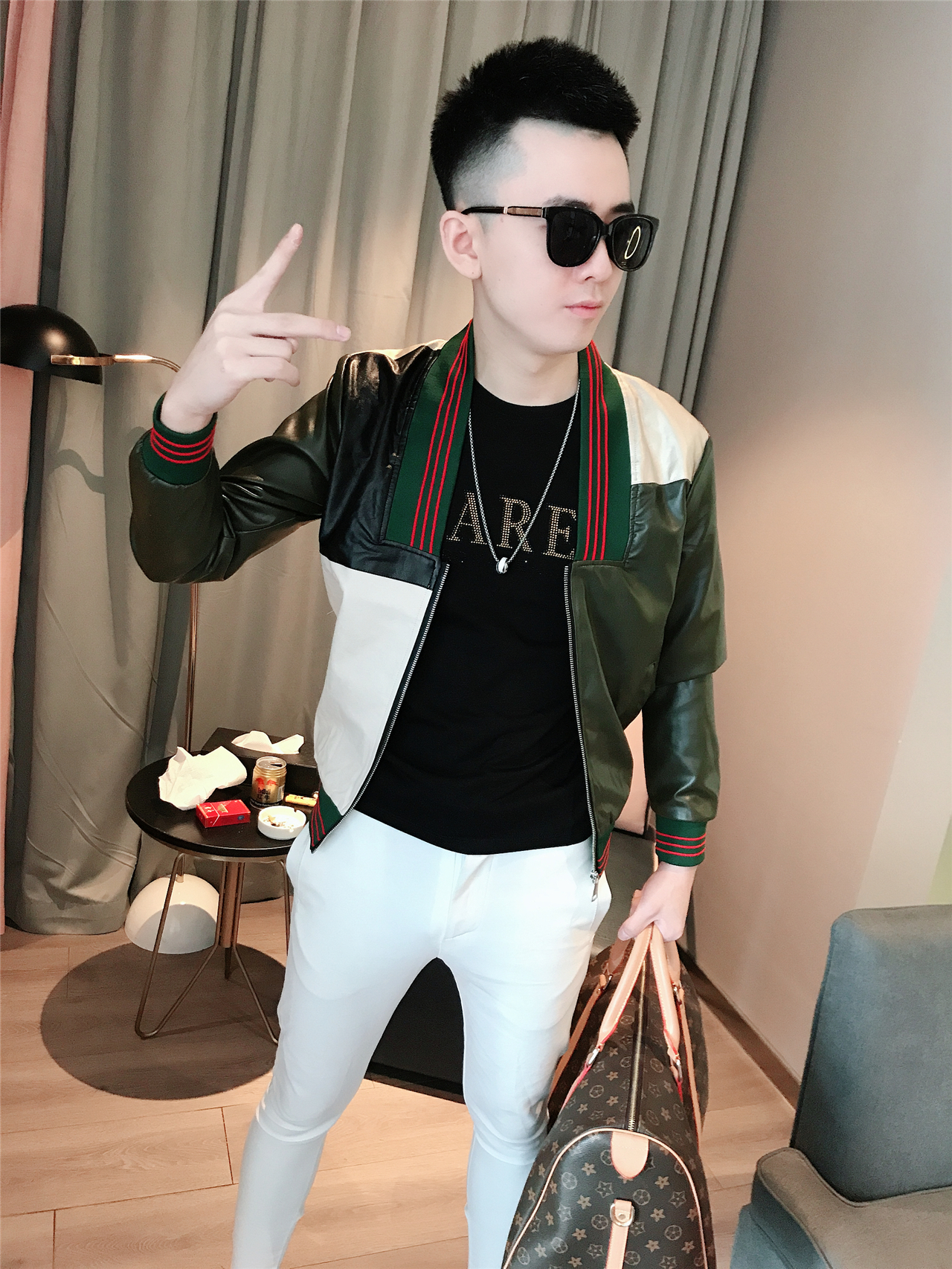 精神小伙皮夹克男2021新款春季社会人外套短款上衣修身帅气皮外衣