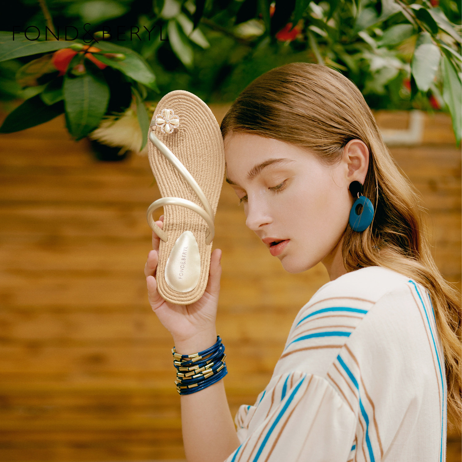 fondberyl/菲伯丽尔2019夏新款凉拖简约平底外穿拖鞋女fb92110080