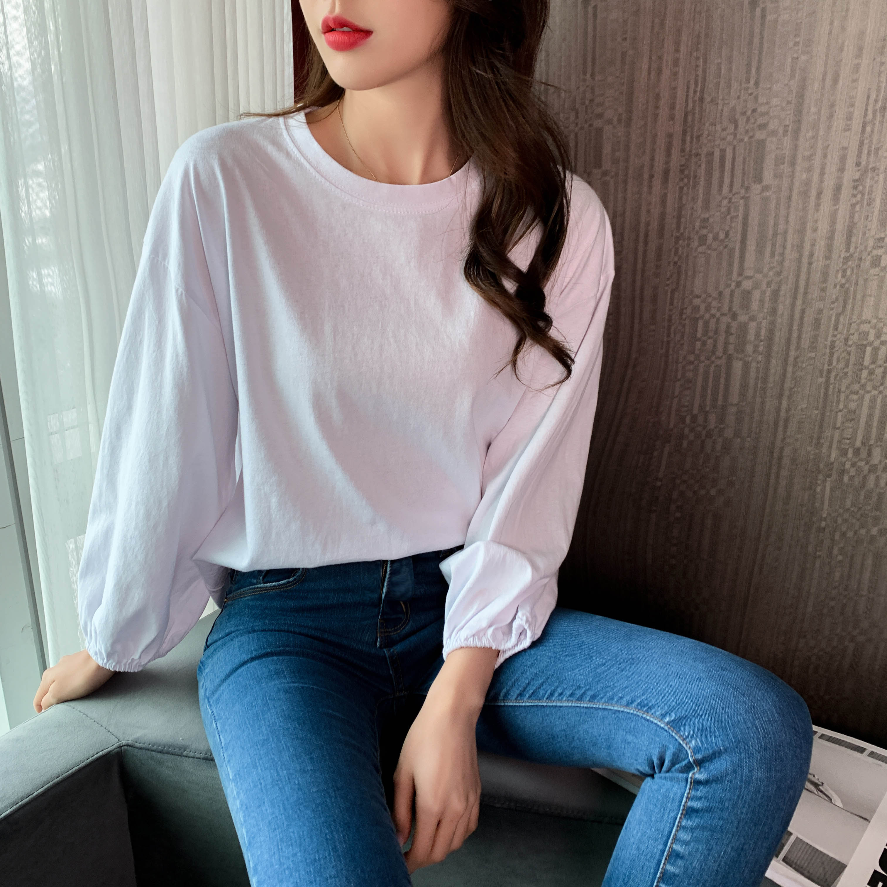 泡泡袖上衣服白色长袖t恤女装2021新款早春秋季韩版宽松内搭ins潮