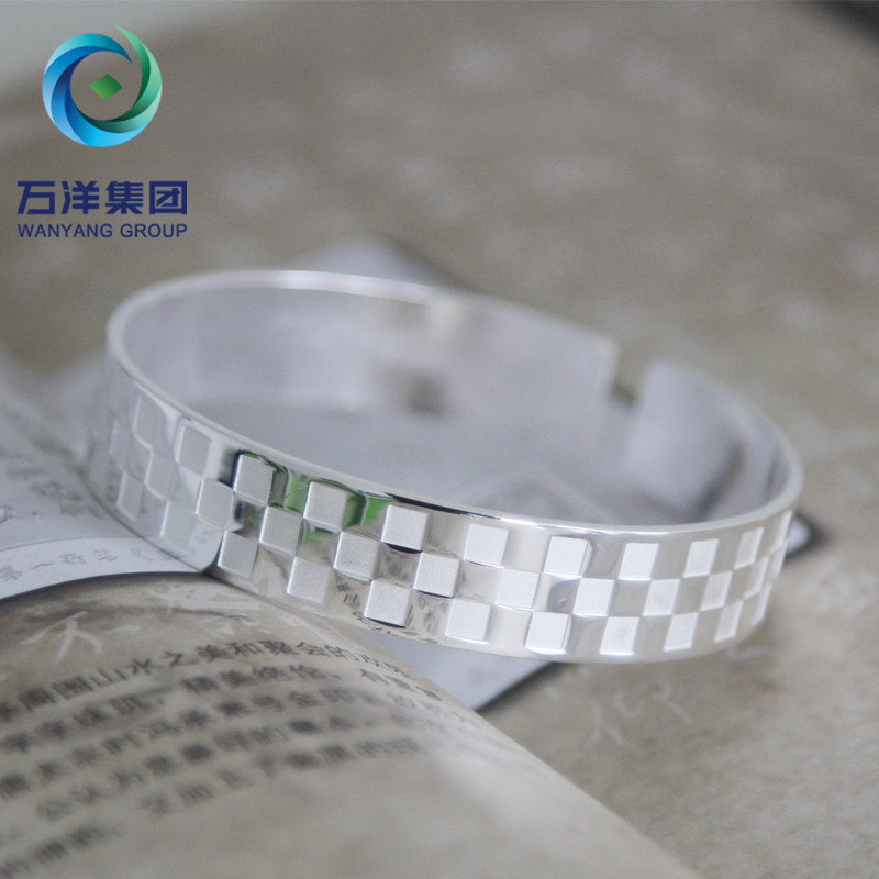 万洋银手镯