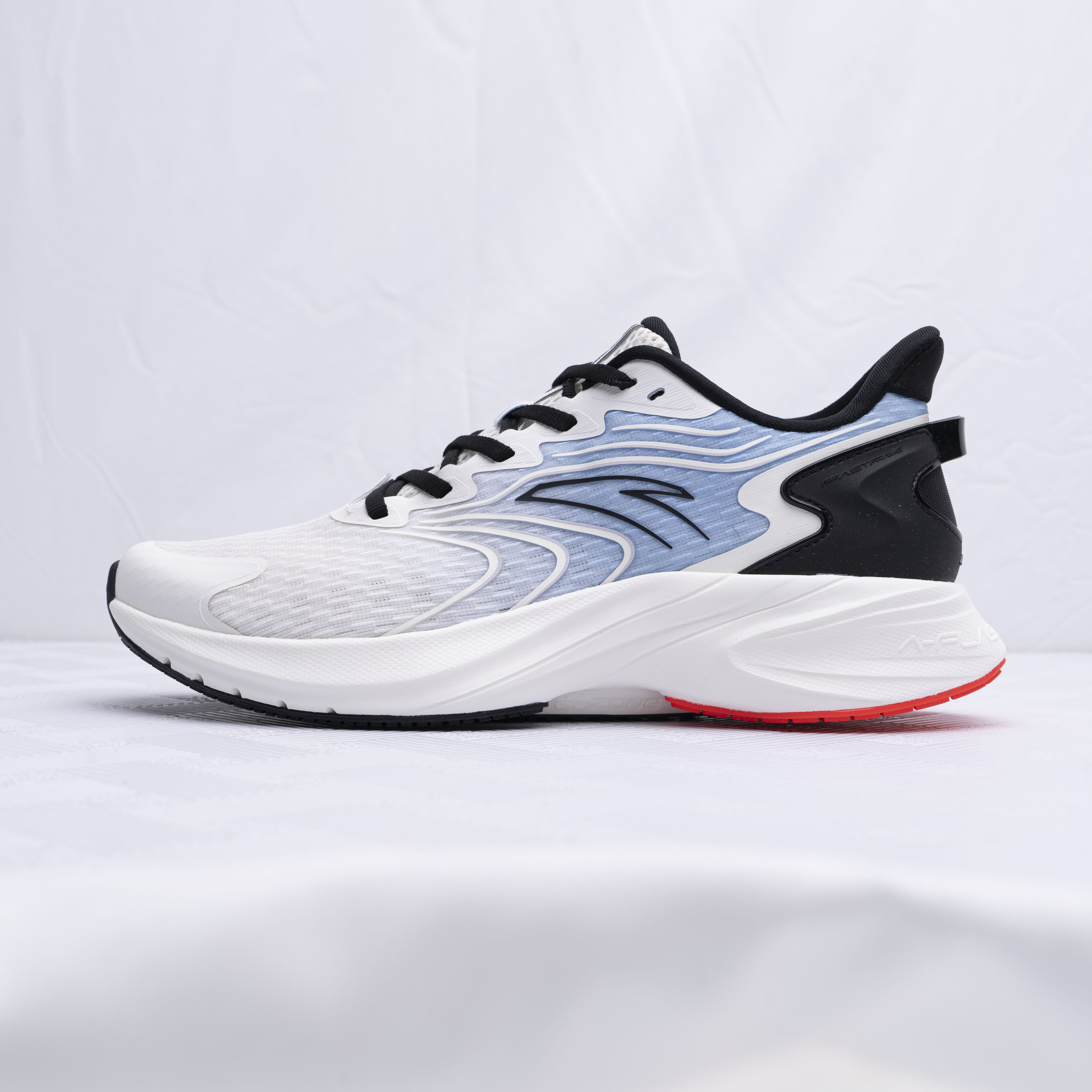 安踏羚跑2.0男鞋2022春季新款男士专业跑步运动鞋透气112225585