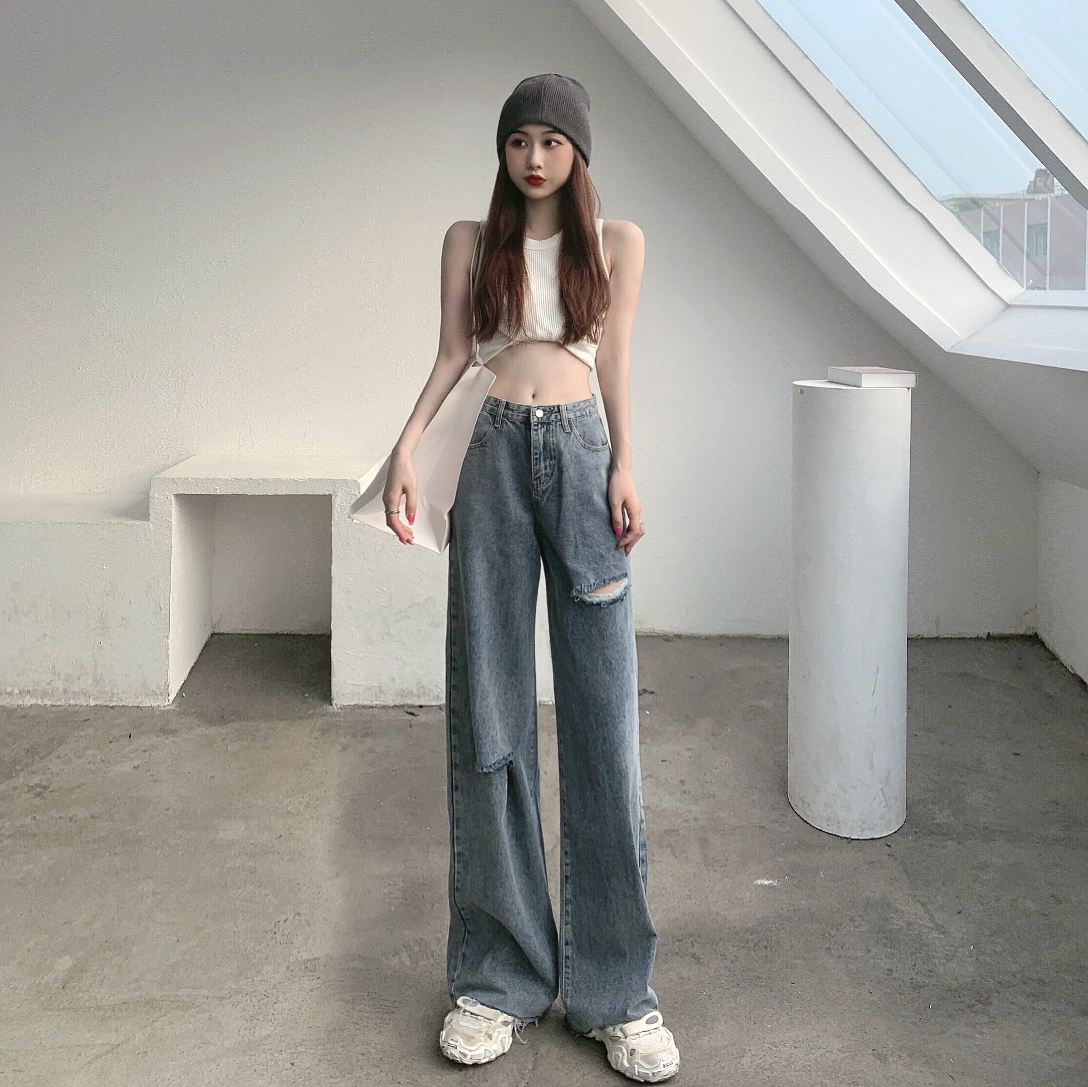 特价牛仔裤长裤女破腿_破洞牛仔裤女秋季复古直筒阔腿裤高腰垂感裤子