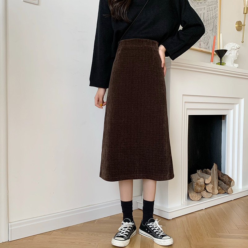 灯芯绒半身裙秋冬女中长款开叉a字裙大码胖mm显瘦冬天配毛衣长裙