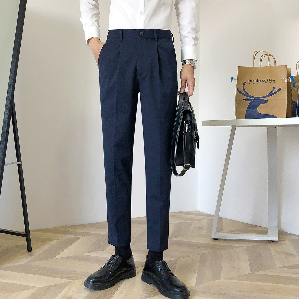 西裤男修身小脚韩版商务正装休闲裤子男士英伦坠感西装裤已售985元
