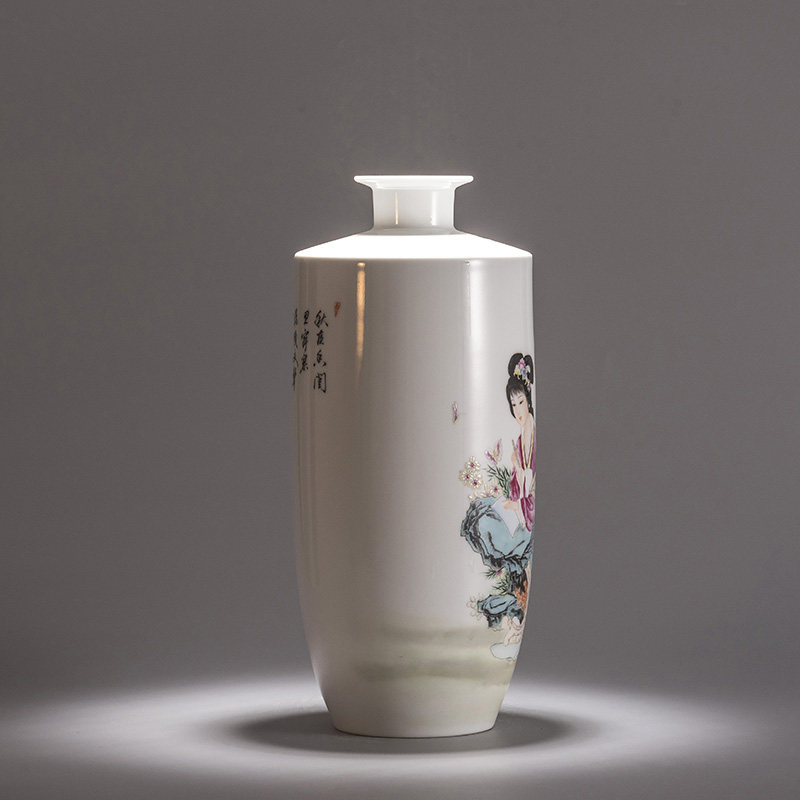 艺术瓷厂老艺人 吴松荣作品 粉彩人物瓷瓶