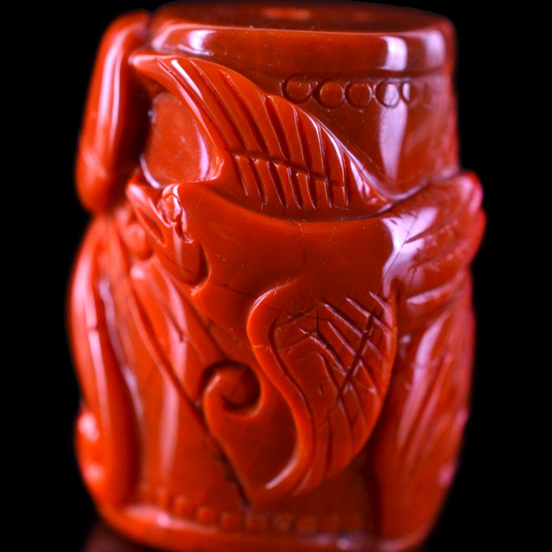 23.77克 天然柿子红桶珠雕刻南红挂件