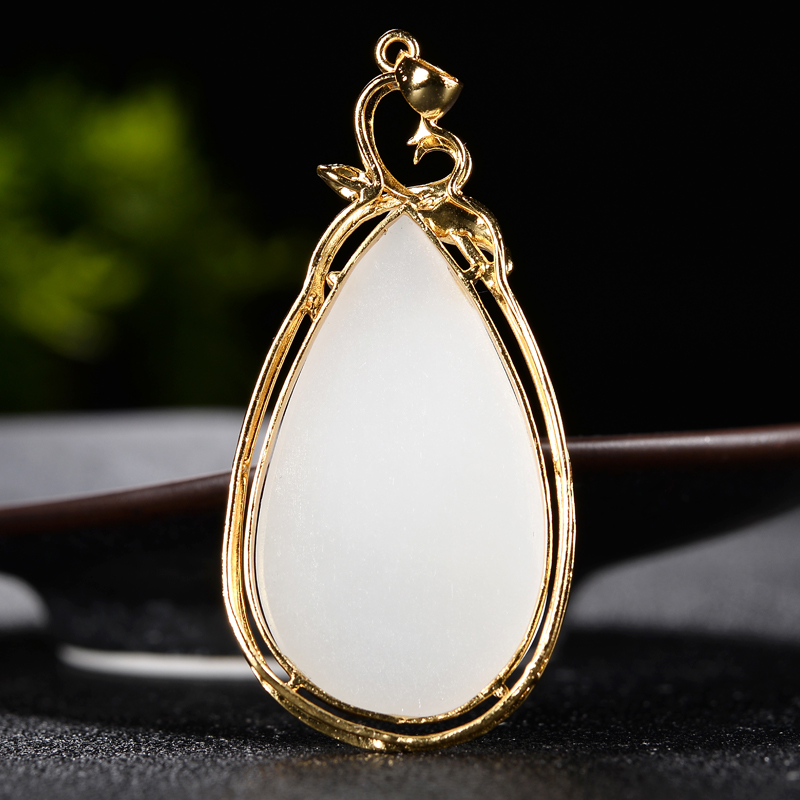 【水滴】和田玉 金镶玉吊坠 挂件14.37克