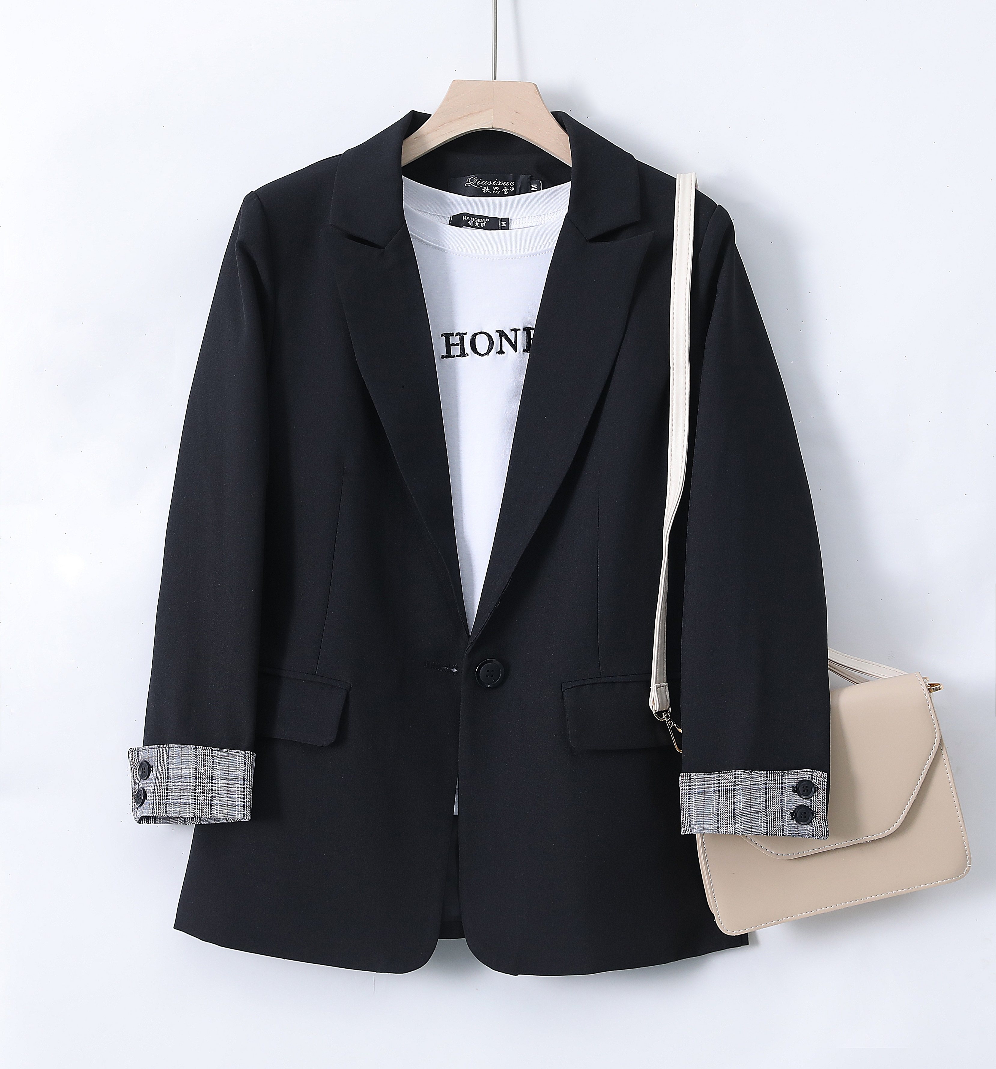 黑色小西装外套上衣2022年春秋新款时尚气质休闲西服女式洋气女士