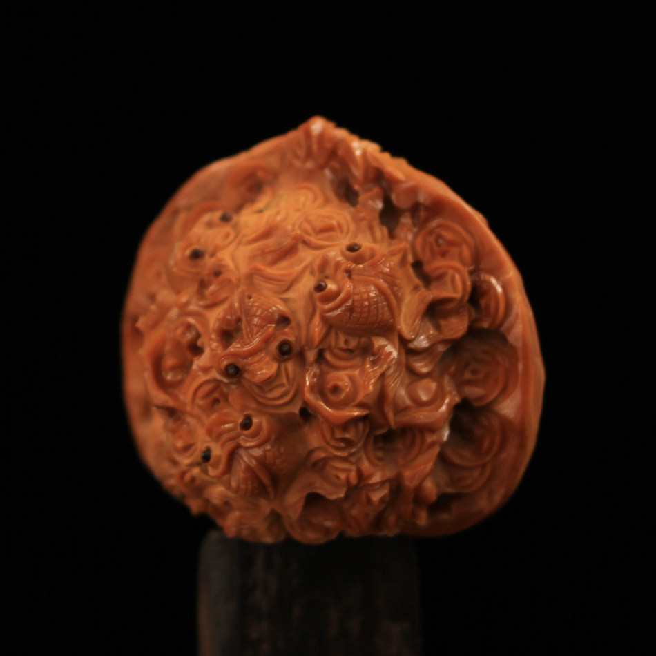 苏工核雕《金玉满堂》