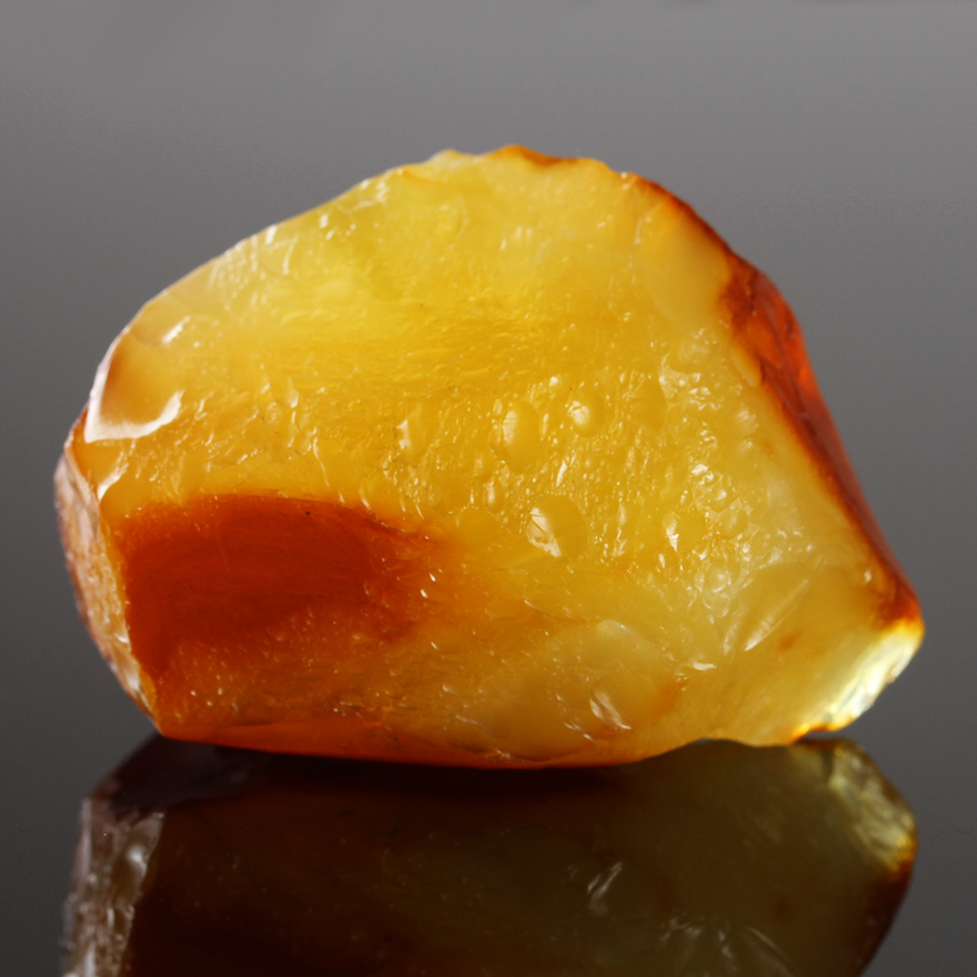 42.70克 极品天然鸡油黄蜜蜡原石挂件