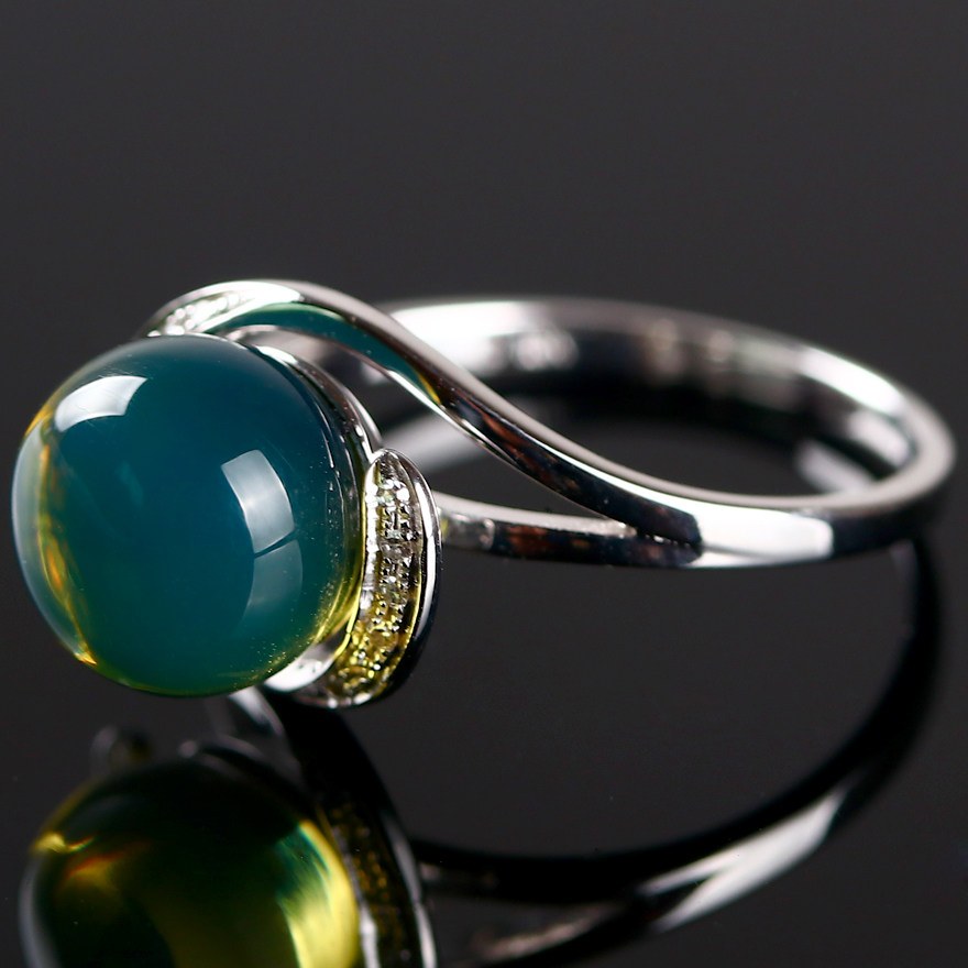 03克 9.3mm【强荧光】梦幻18k金蓝珀镶钻戒指