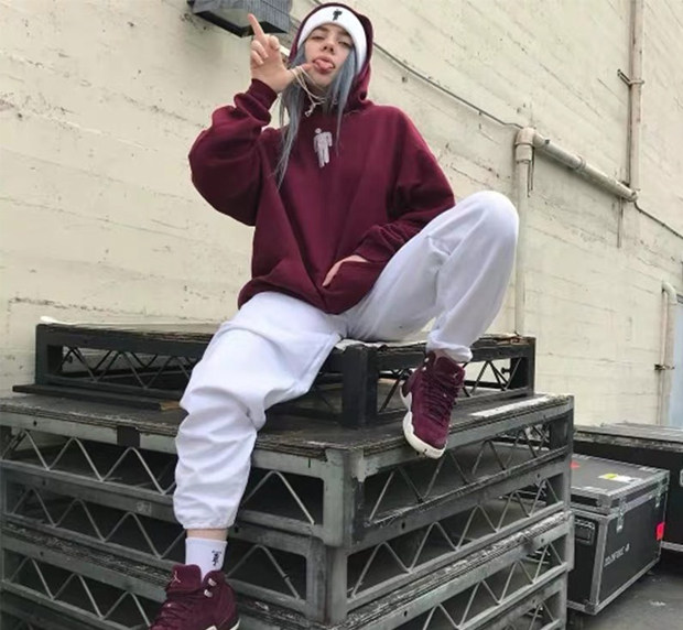 billie eilish blosh 碧梨同款 酒红色加绒 长袖  连帽 卫衣