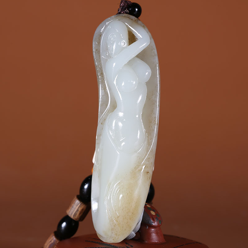 精品和田玉糖羊脂白玉美女手把件98.47g
