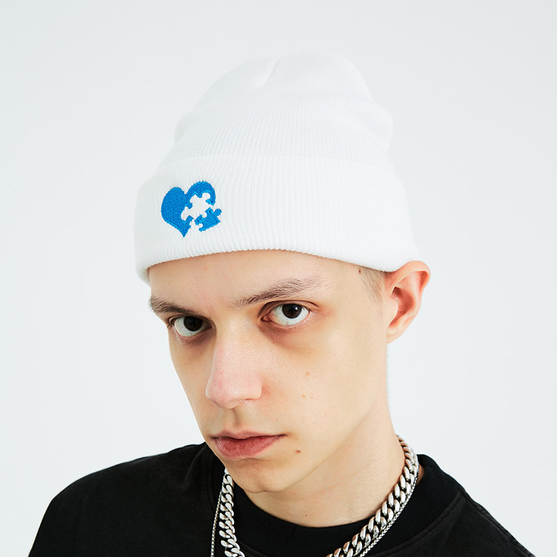 yadcrew 春季双色简约嘻哈潮牌毛线帽子个性创意爱心拼图刺绣冷帽