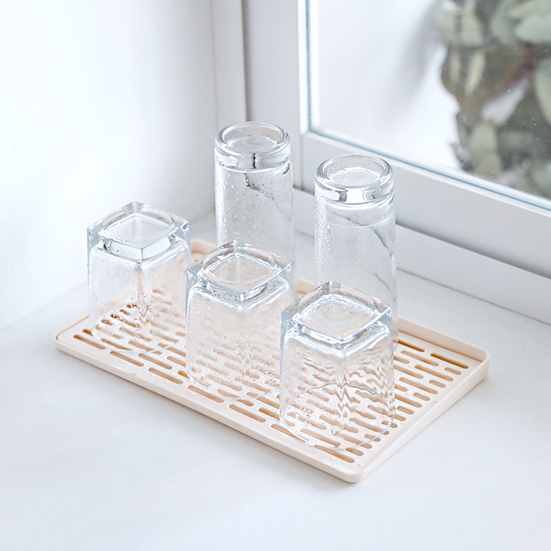 家用沥水杯架客厅简约塑料杯子架浴室置物架奶瓶玻璃杯架创意托盘