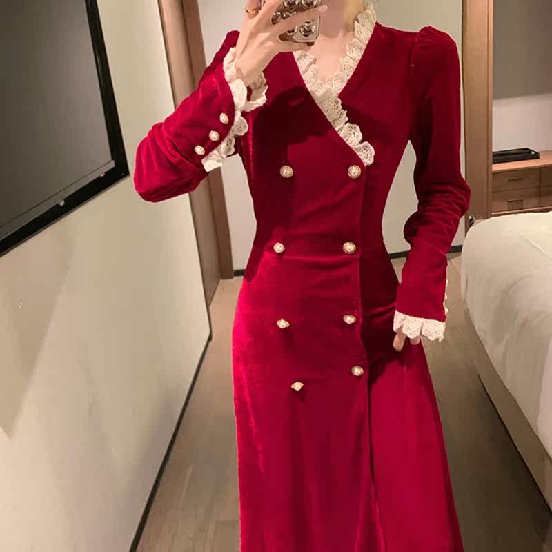 法式小香风高级感过年战袍红色丝绒订婚连衣裙子新年衣服女秋冬