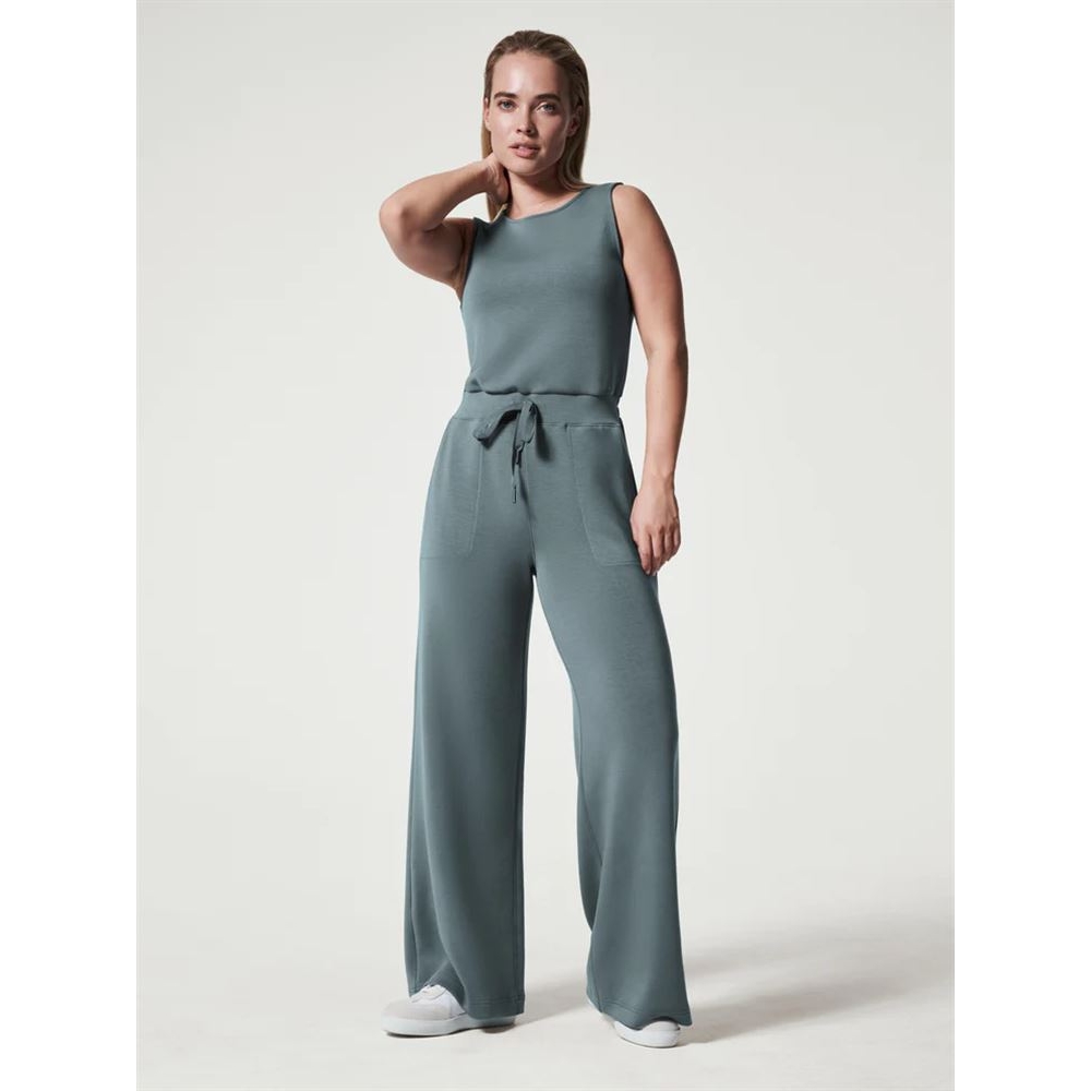 Summer women's new solid colour sleeveless jumpsuit trousers