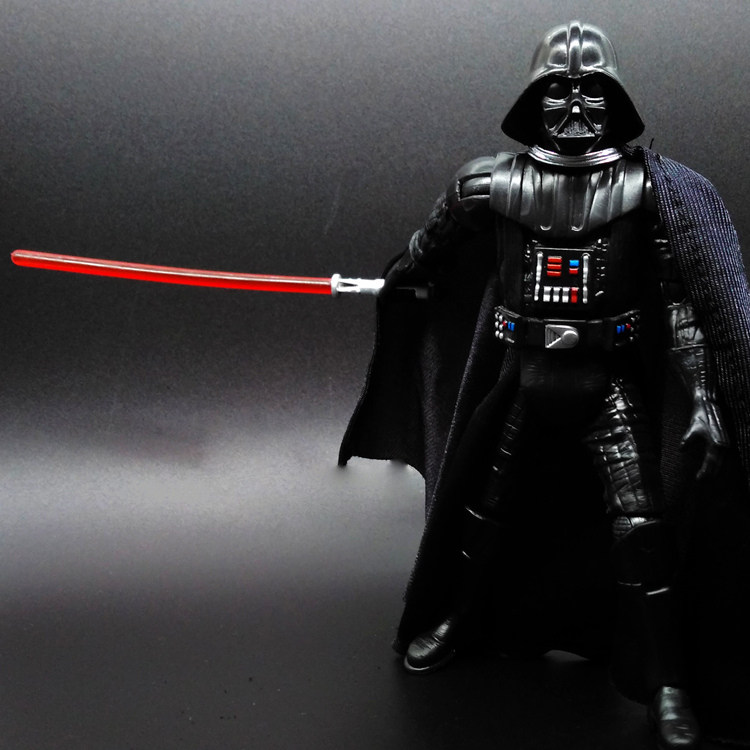 6寸黑武士达斯维达手办配光剑星球大战可动人偶模型潮玩盲盒