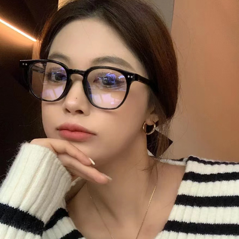 超轻黑框眼镜女近视网红素颜神器方框眼镜ins风小脸款可配有度数