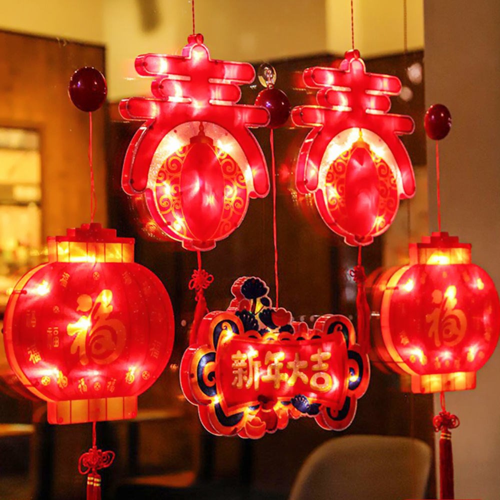 2022新年春节彩灯闪灯串灯过年场景布置装饰挂灯虎年福字门贴灯笼