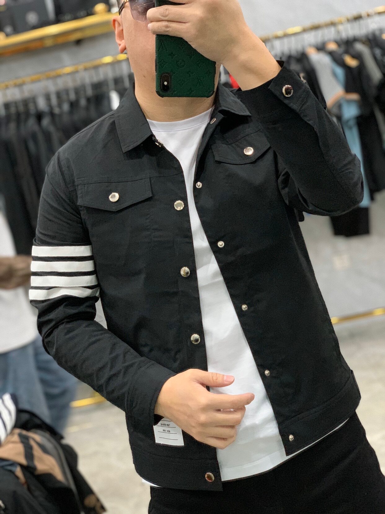 723搜酷男装欧货春款新品男士休闲大气翻领短款夹克——欧洲站程亮