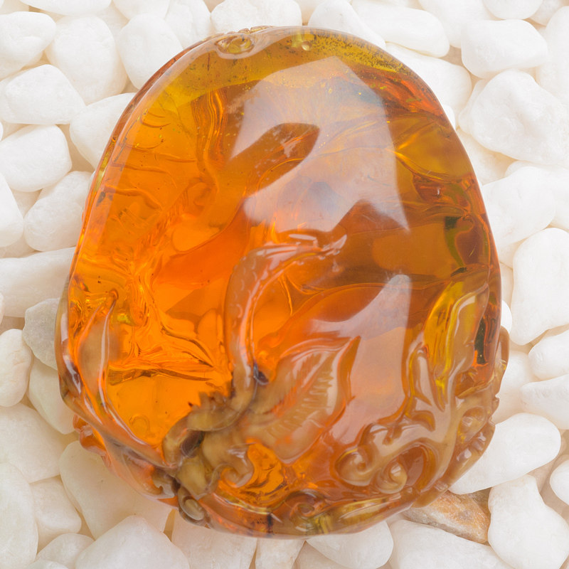 【强荧光】40.70g 精工罕见橙色蜜蜡年年有余把玩件 wyy12-16