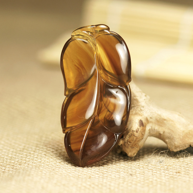 天然琥珀树叶吊坠 ml-0112 【万瑞祥】