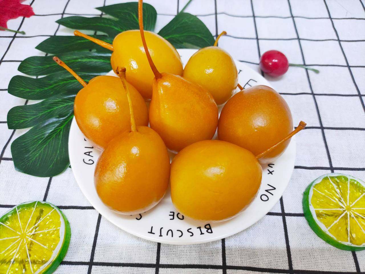 潮汕鸟梨水泡梨脆甜梨咸梨甘草腌制水果云南个旧特产酸甜脆多汁