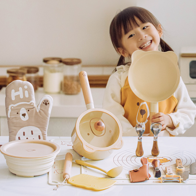 樹可可小熊學生廚具套裝兒童炒鍋奶鍋全套真實迷妳小廚房不粘組合在類目 廚房/烹飪用具, 烹飪用具, 学生厨具套装中 - 來自Buy2taobao.com提供專業的淘寶代購服務