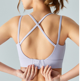 一体式运动内衣女中强度防震美背普拉提训练服吊带背心瑜伽套装