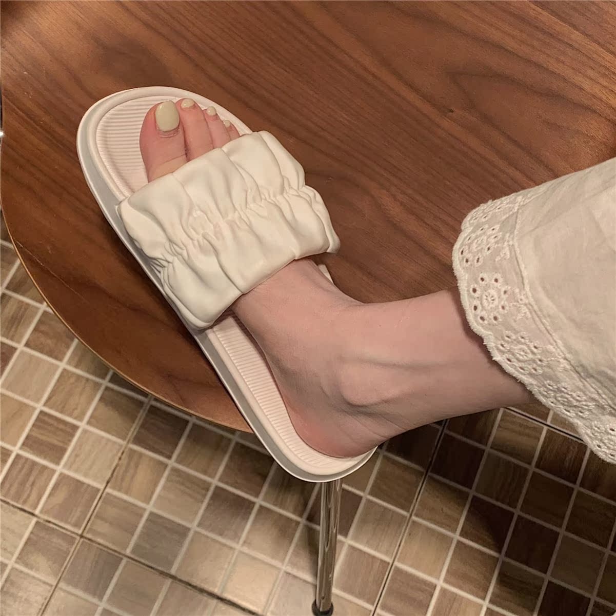 凉拖鞋女夏外穿2021新款时尚百搭轻便