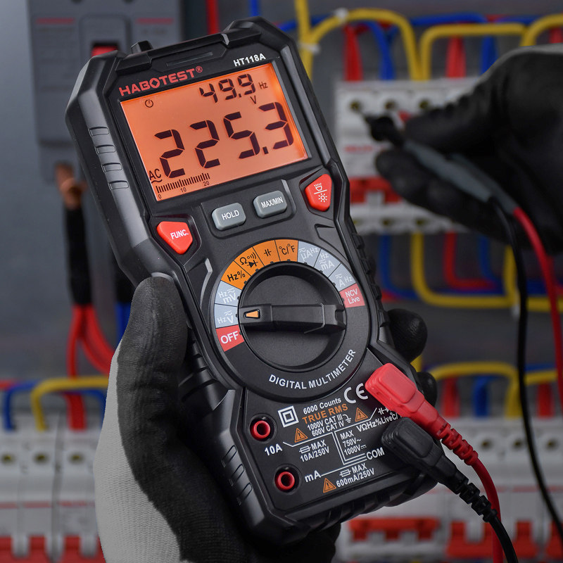 小型数显式万用表便携式高精度数字万能表智能防烧维修电工测电表