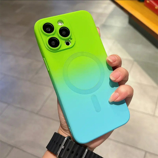 绿色渐变磁吸带镜头膜适用iphone14ProMax苹果13手机壳14pro新款高级感全包12网红创意磨砂液态硅胶保护套