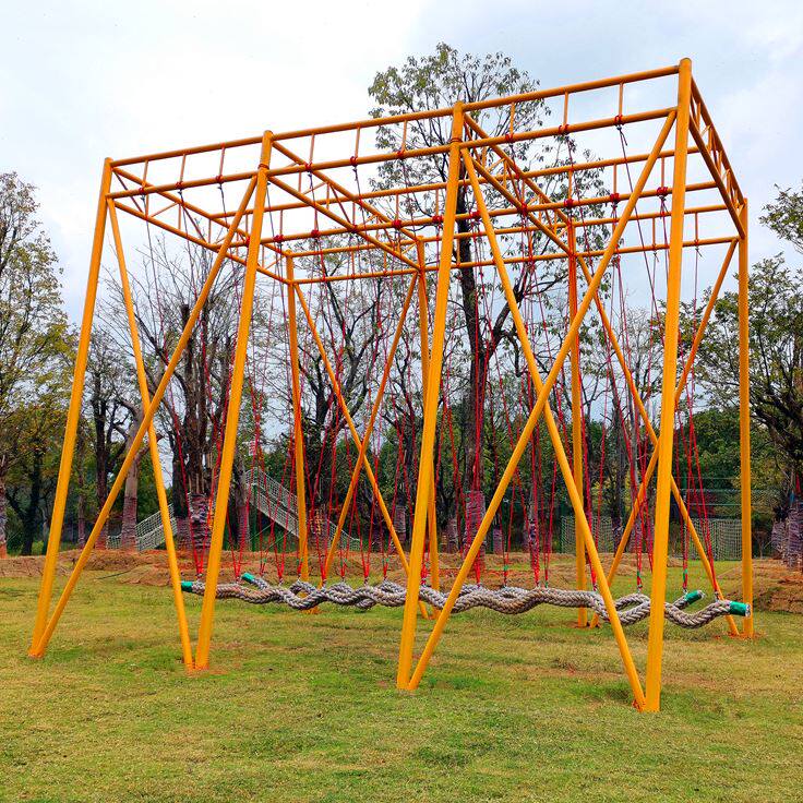 户外大型网红多人秋千项目定制摇摆秋千安装景区无动力游乐设备