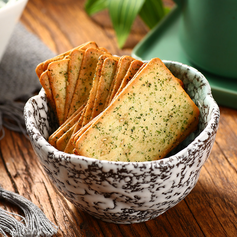 莎古蒂海苔薄脆饼干咸味整箱早餐零食吃的办公室休闲食品代餐小吃