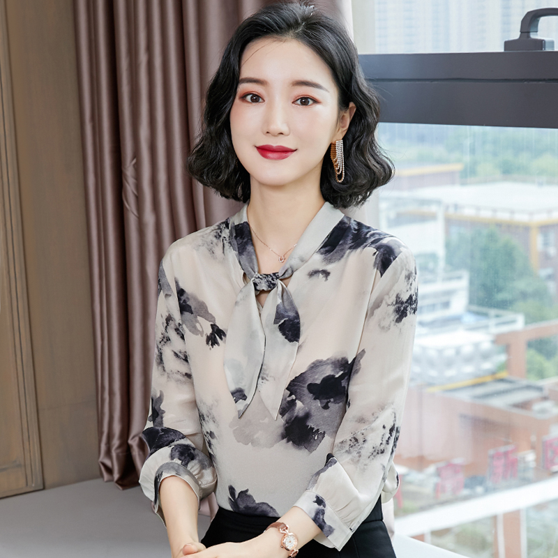 真丝衬衫女春2023新款女装中袖蝴蝶结水墨印花小衫杭州桑蚕丝上衣