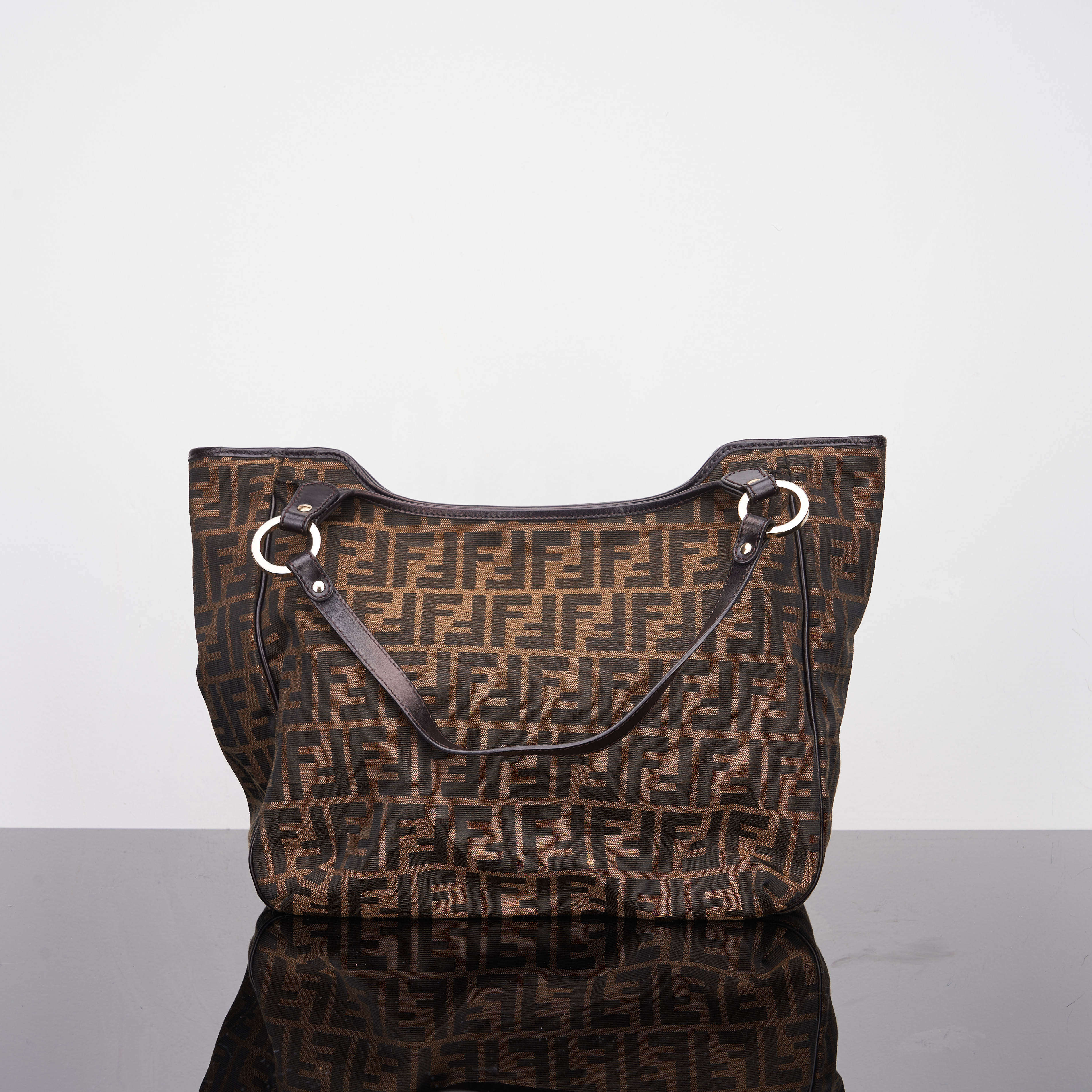 临时购物袋公价老花芬迪fendi12000女士包袋