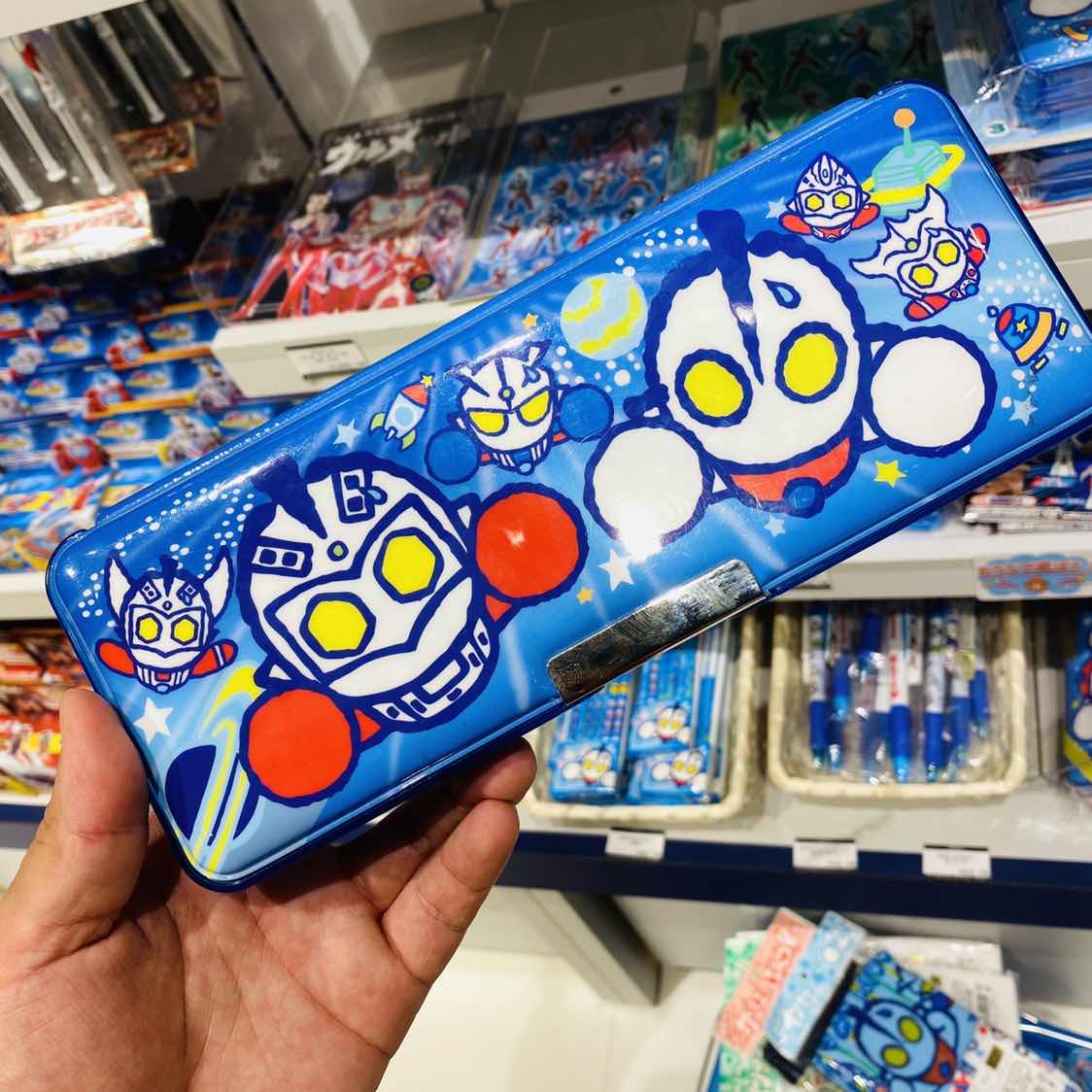 奥特曼文具盒