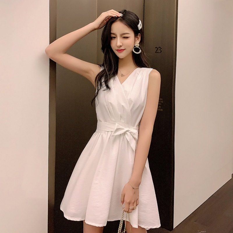 小个子背心裙绑带连衣裙高腰a字蓬蓬裙夏季轻熟风性感v领夜店女装