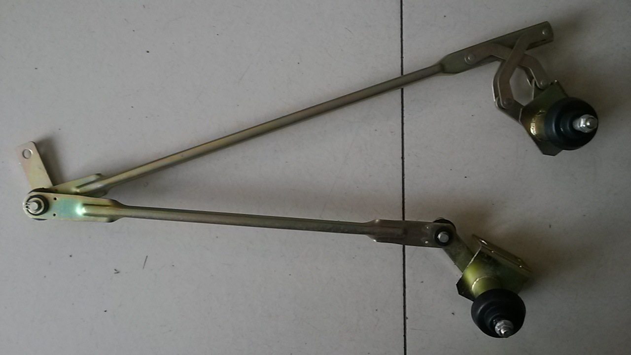 适配重卡中国重汽豪沃雨刷联动杆雨刮连动杆豪沃雨刷器连动杆