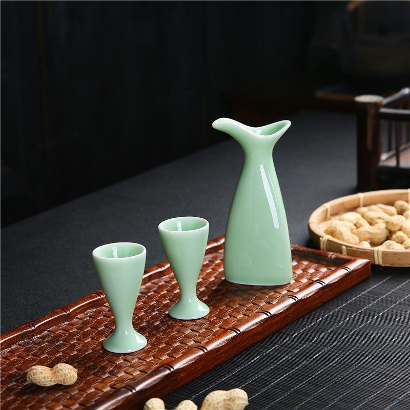 酒杯古风中国风喝白酒的小酒盅陶瓷传统仿古小白酒杯陶瓷酒具套装