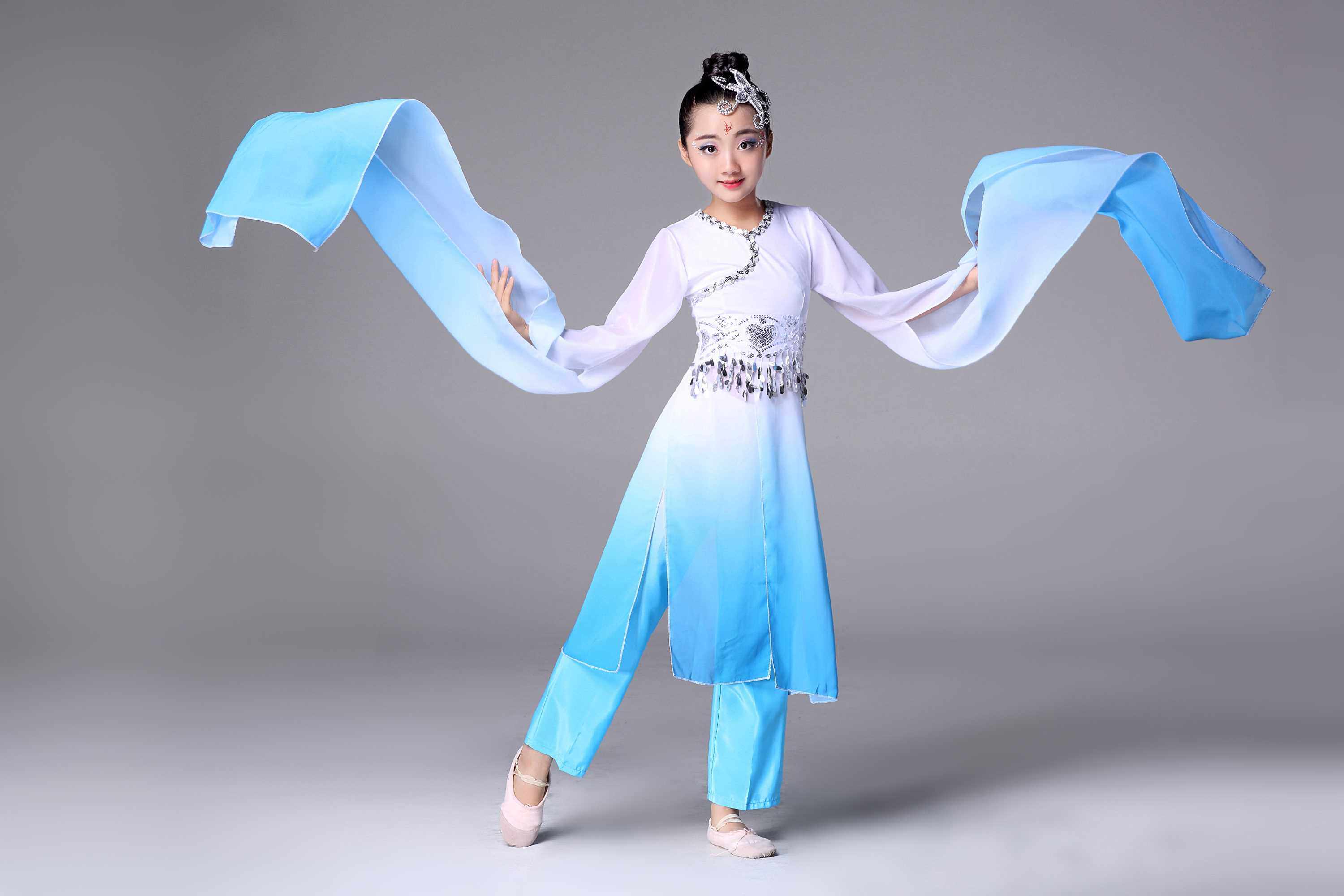 高档新款儿童水袖舞蹈服装演出服古典水袖惊鸿舞女童现代舞表演服