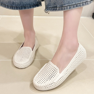 凉鞋女款2024新款夏季浅口平底镂空塑料白色护士鞋防滑软底妈妈鞋