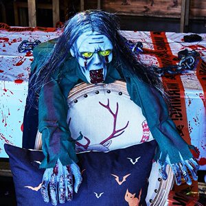 鬼屋万圣节电动走路鬼娃娃恐怖吓人玩具密室逃脱道具酒吧干尸玩偶