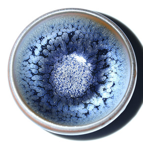 建盏烧制艺人 白剑【彩金油滴】041471次出价结束05月24日 23:00成交