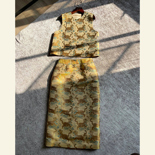 新中式国风小个子高级感今年流行漂亮黄色印花马甲半身裙套装女夏
