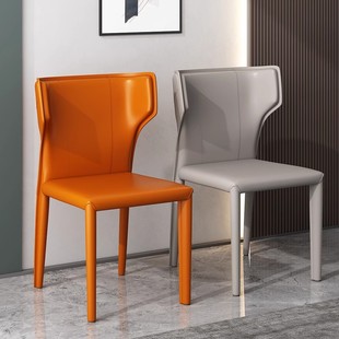 意式设计师马鞍皮椅子家用现代简约餐椅样板间网红椅轻奢餐椅靠背