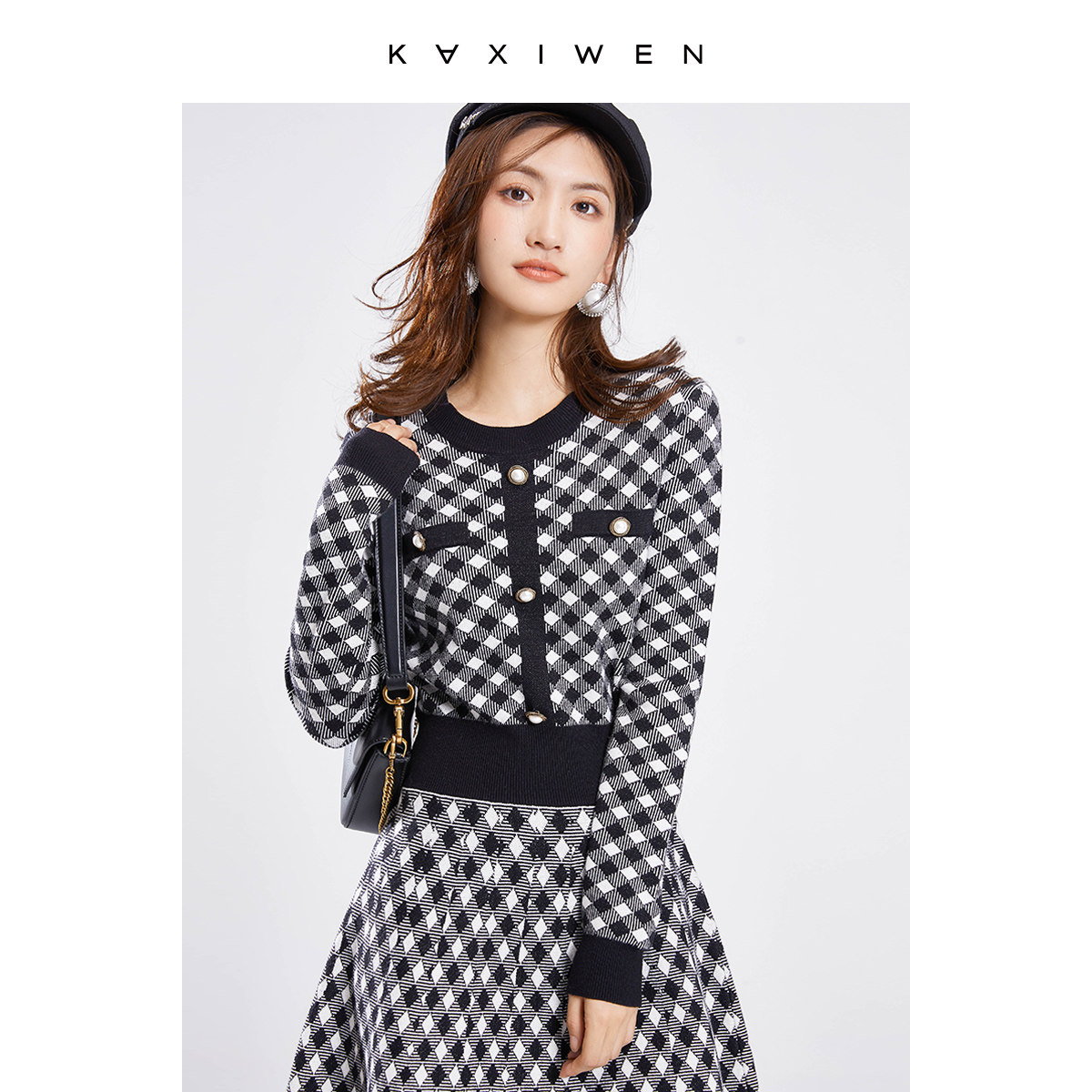 浙江 杭州佧茜文服饰旗舰店女装/女士精品连衣裙更新时间:2022年03月