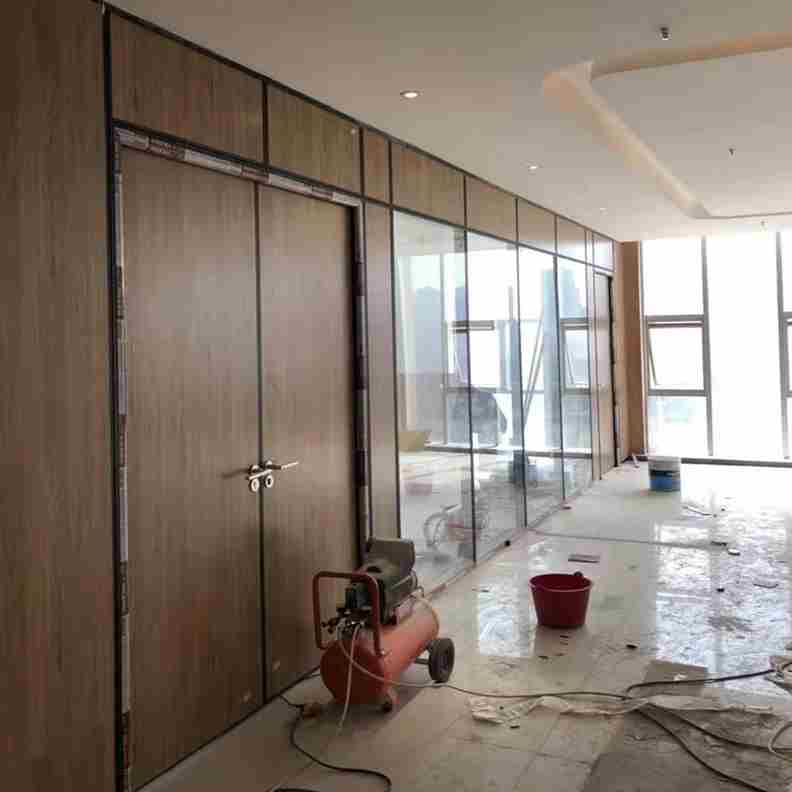 栾城办公室装修前如何拆除隔断墙，施工细节很重要